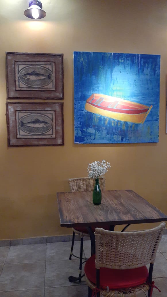 Angela Lemos Pintura Decorativa Barco Restaurante Bananaland Galeria 27 Buzios